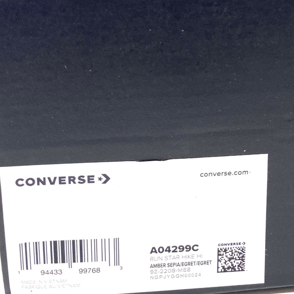 Converse Run Star High Platform Casual Sneakers For Women Suede Brown A04299C - Picture 8 of 9